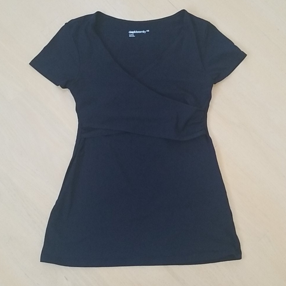 Gap Maternity Nursing Crossover Black Short Sleeve